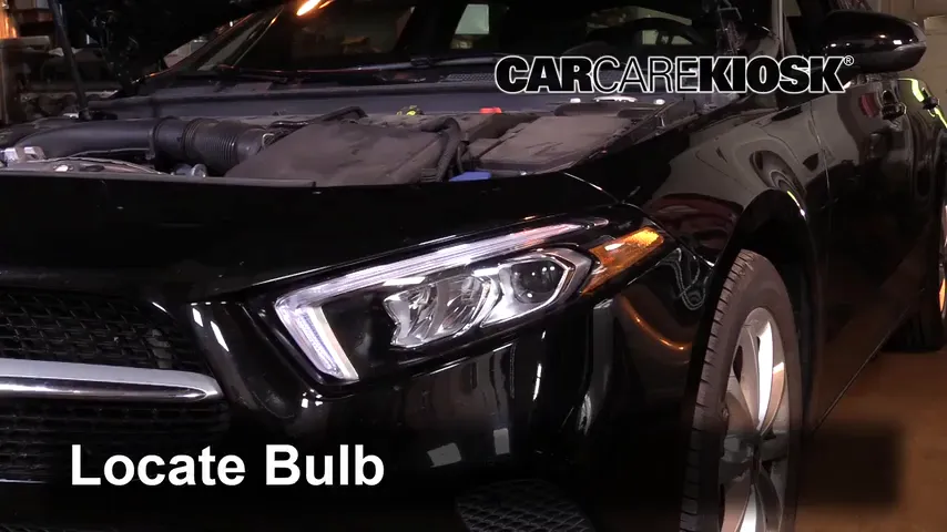 2019 Mercedes-Benz A220 4Matic 2.0L 4 Cyl. Turbo Lights Turn Signal - Front (replace bulb)